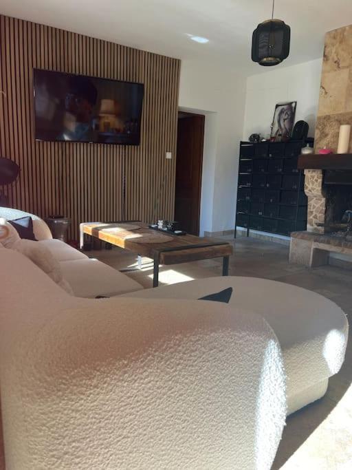 Villa Au Coeur De La Provence Evenos Dış mekan fotoğraf